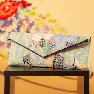 クラッチバッグ