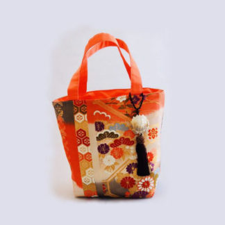 バケット型バッグ