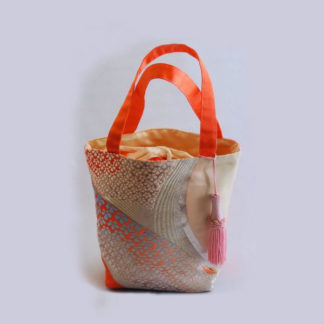 バケット型バッグ