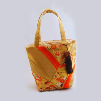 バケット型バッグ